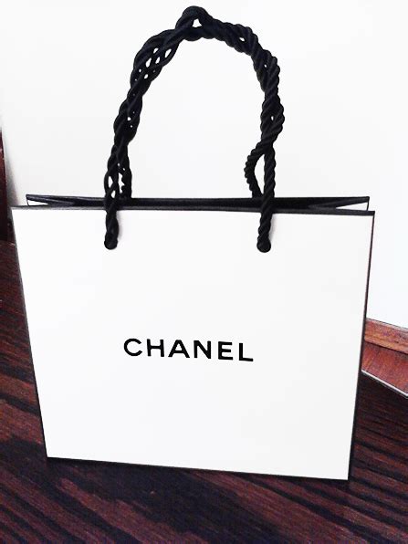 bolsas de papel chanel|Las mejores ofertas en Bolsas de Regalo de Papel CHANEL .